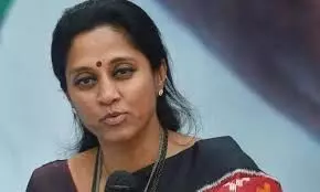 این سی پی ایم پی سپریہ سولے نے مہاراشٹر کے وزیر اعلی-فڑنویس کی ملاقات کو مسترد کیا، کہا کہ ایم وی اے 25 سال تک حکومت کرے گی